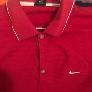 Mens short sleeve Nike golf shirt